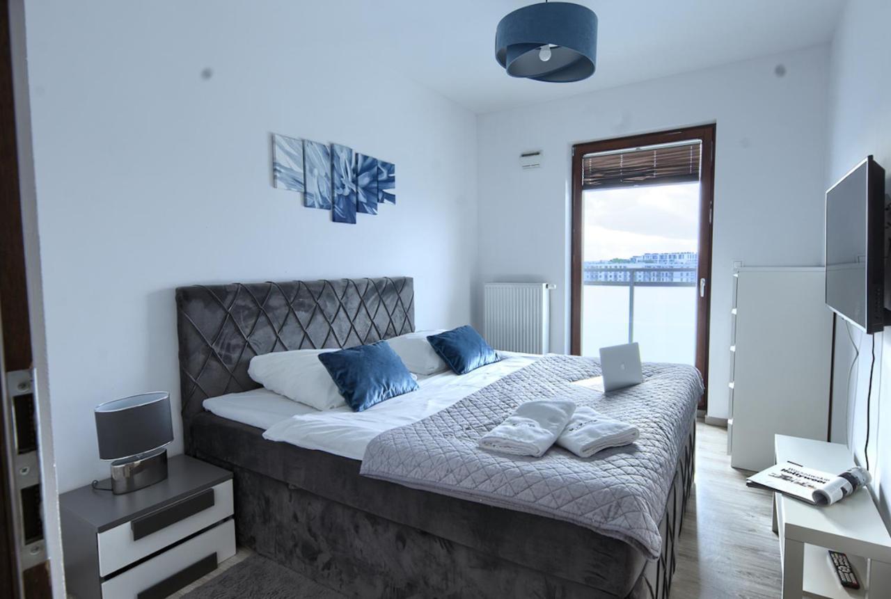 ורשה Wola Luxury Stay מראה חיצוני תמונה