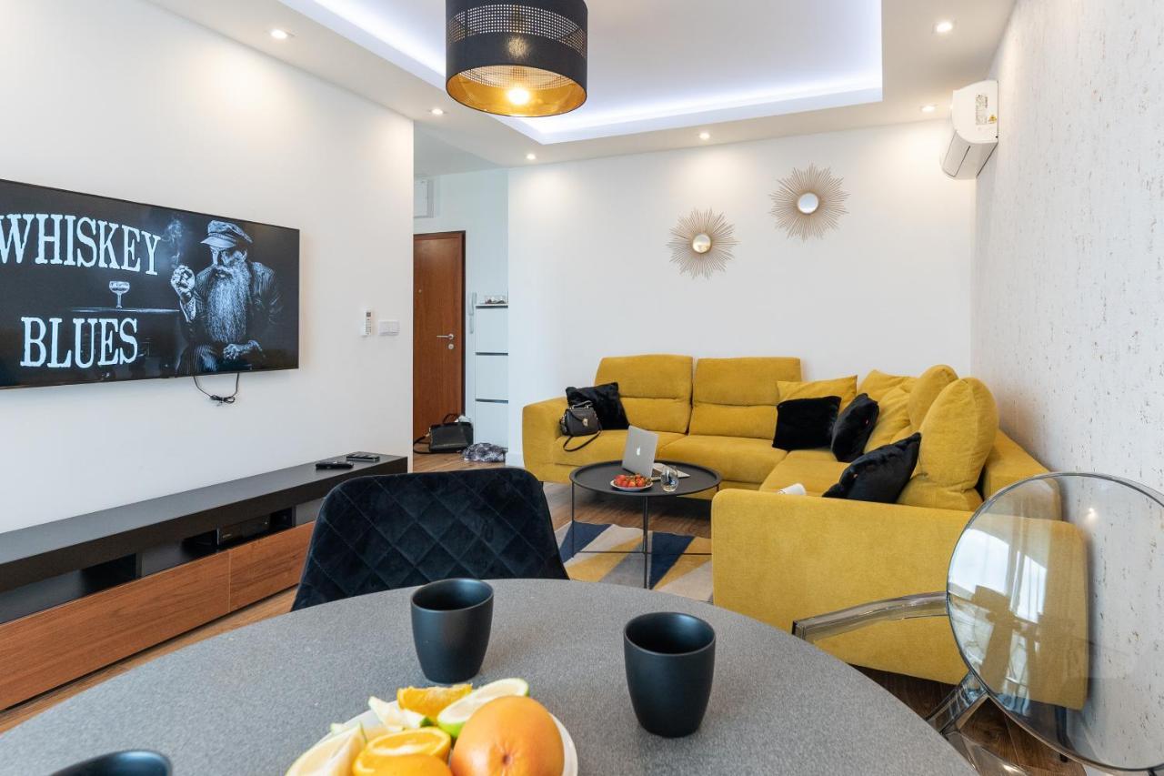 ורשה Wola Luxury Stay מראה חיצוני תמונה