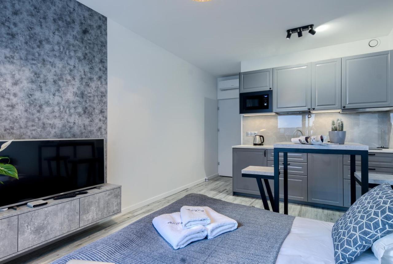 ורשה Wola Luxury Stay מראה חיצוני תמונה