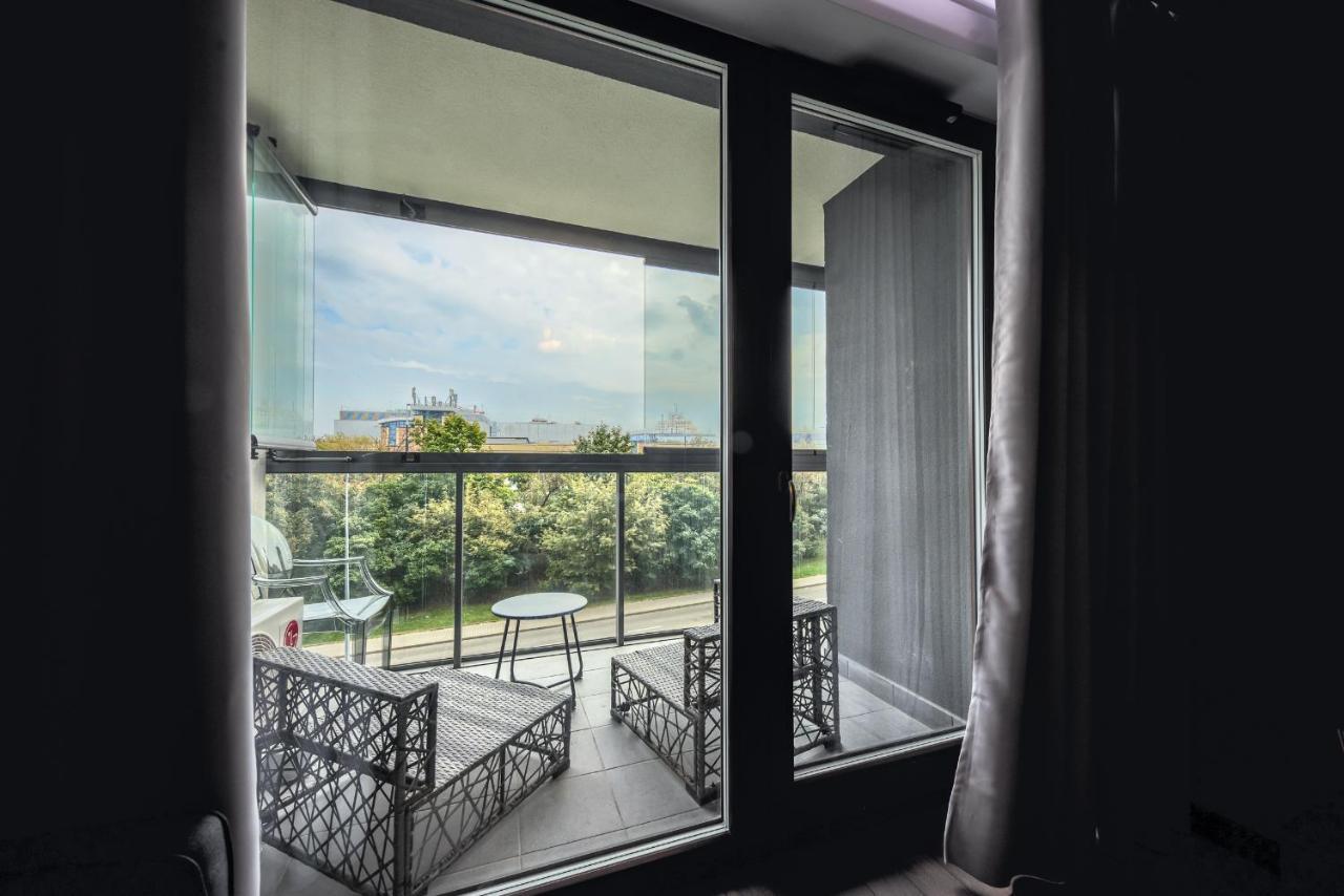 ורשה Wola Luxury Stay מראה חיצוני תמונה