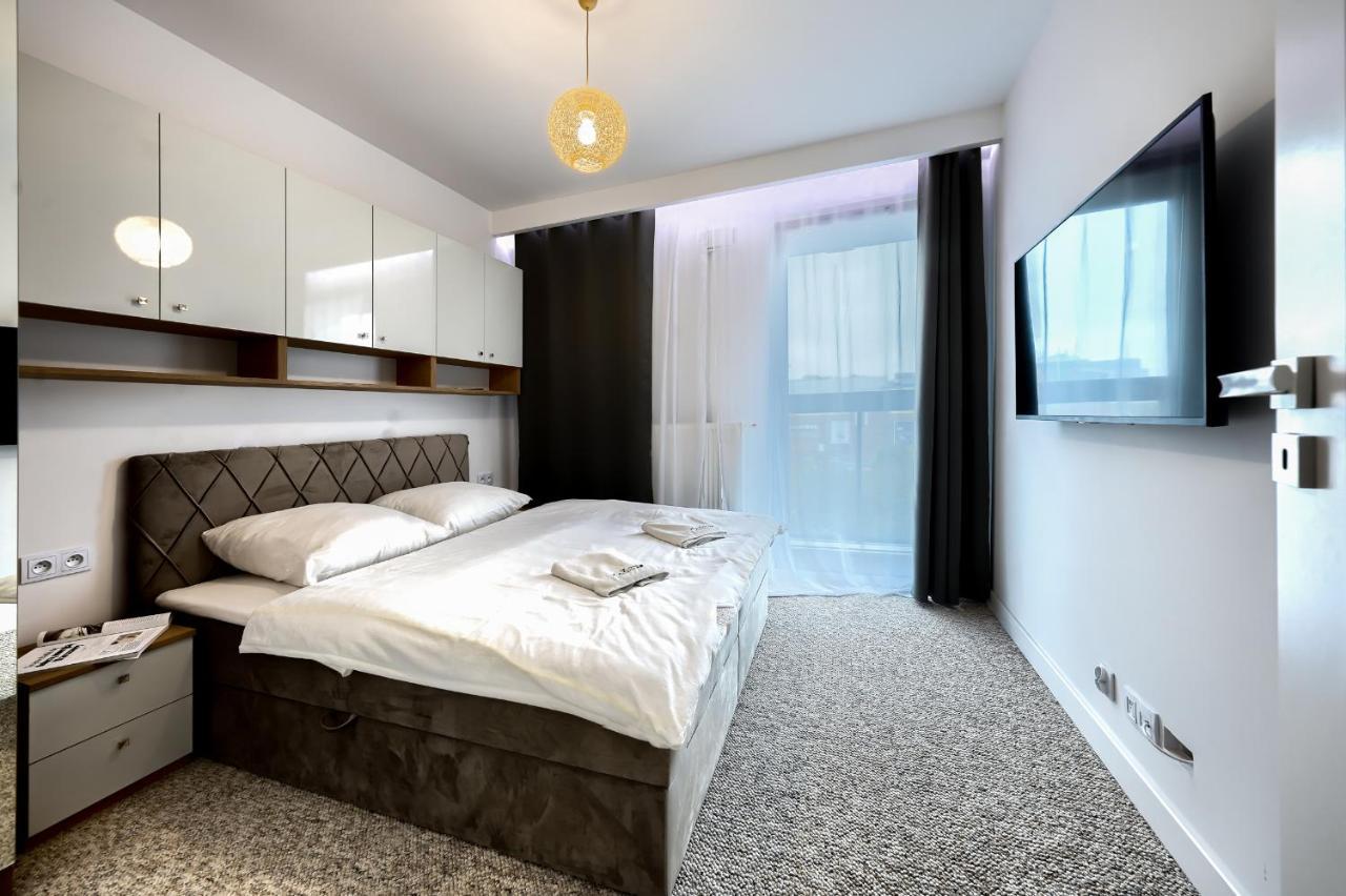 ורשה Wola Luxury Stay מראה חיצוני תמונה