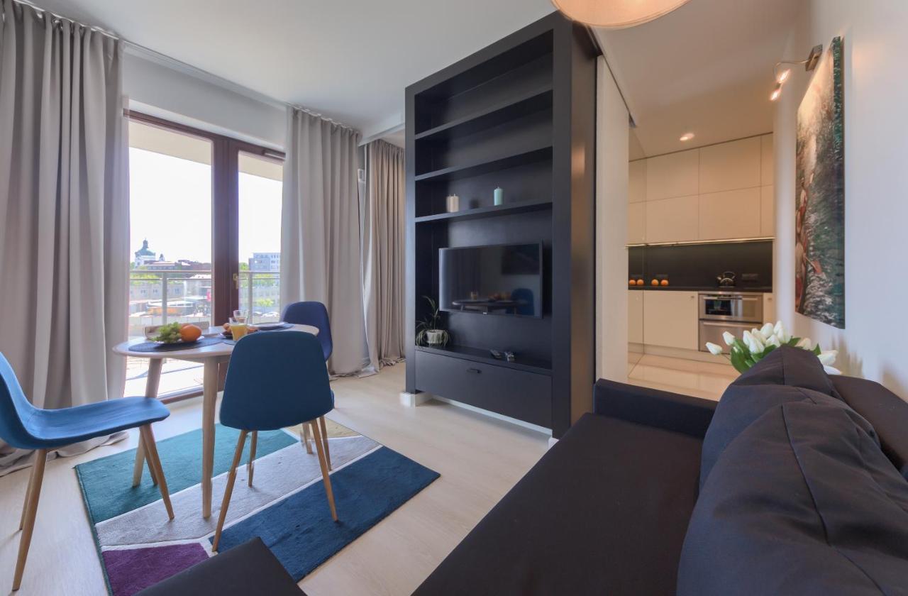 ורשה Wola Luxury Stay מראה חיצוני תמונה
