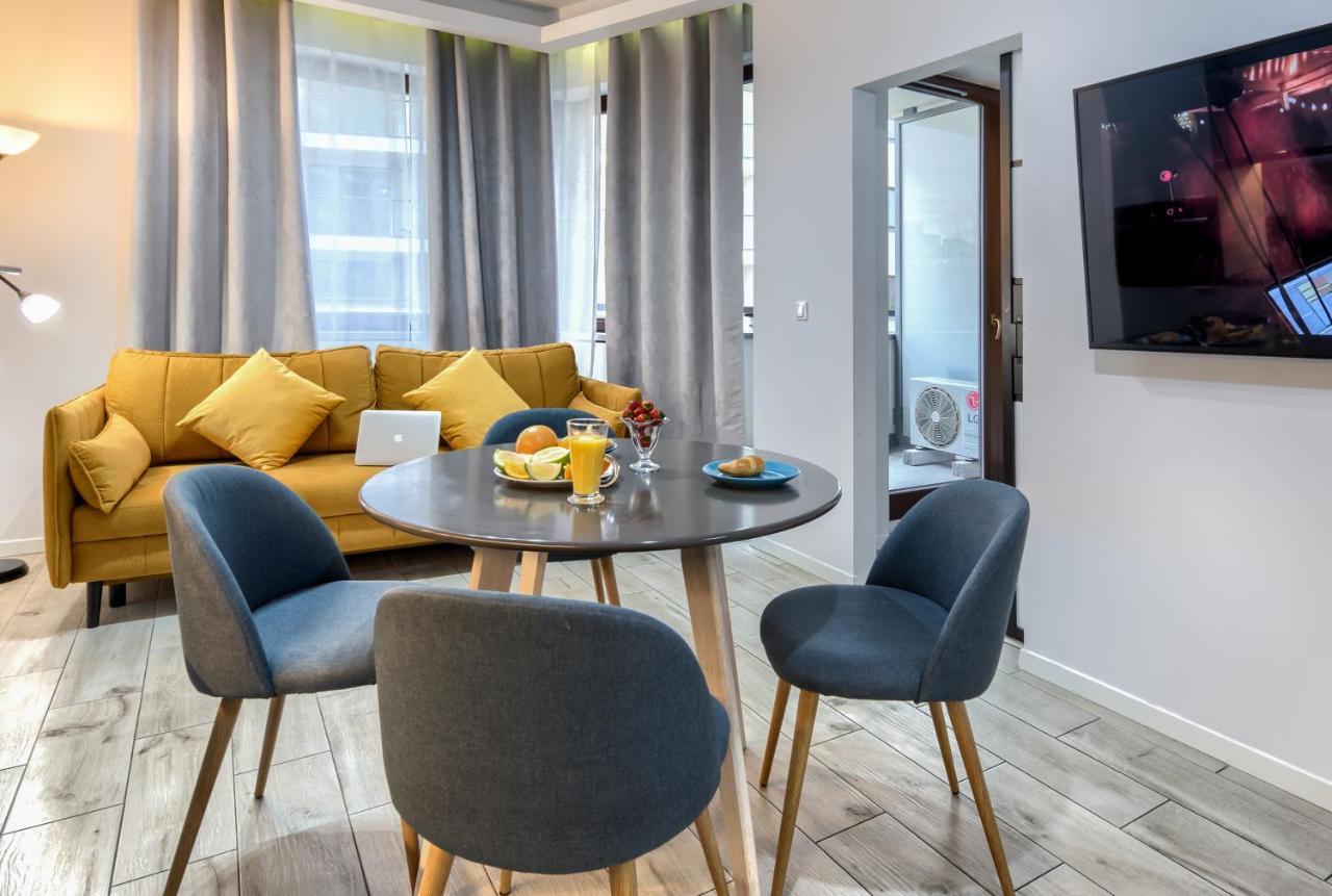 ורשה Wola Luxury Stay מראה חיצוני תמונה