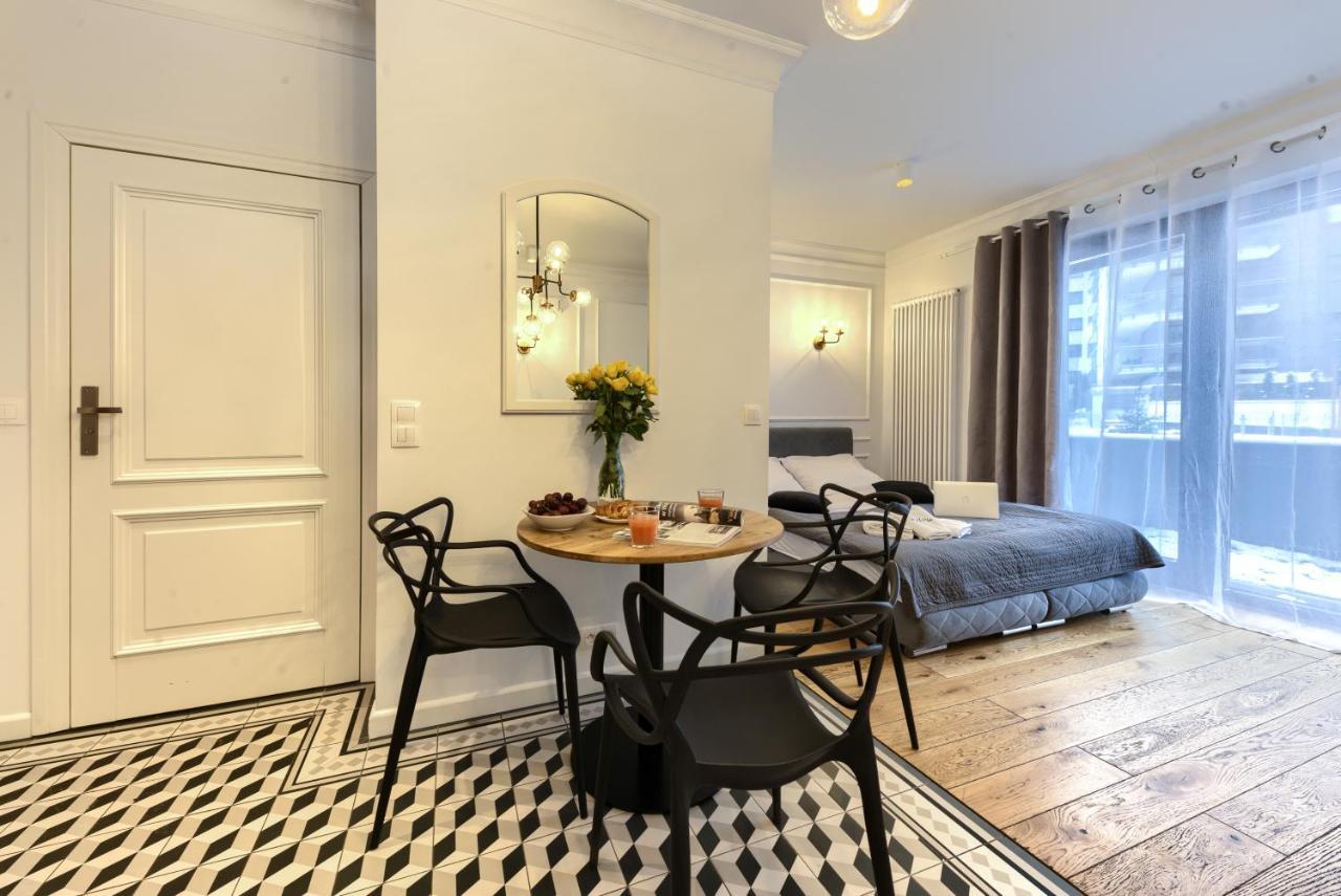 ורשה Wola Luxury Stay מראה חיצוני תמונה