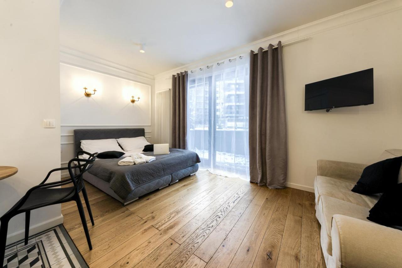ורשה Wola Luxury Stay מראה חיצוני תמונה