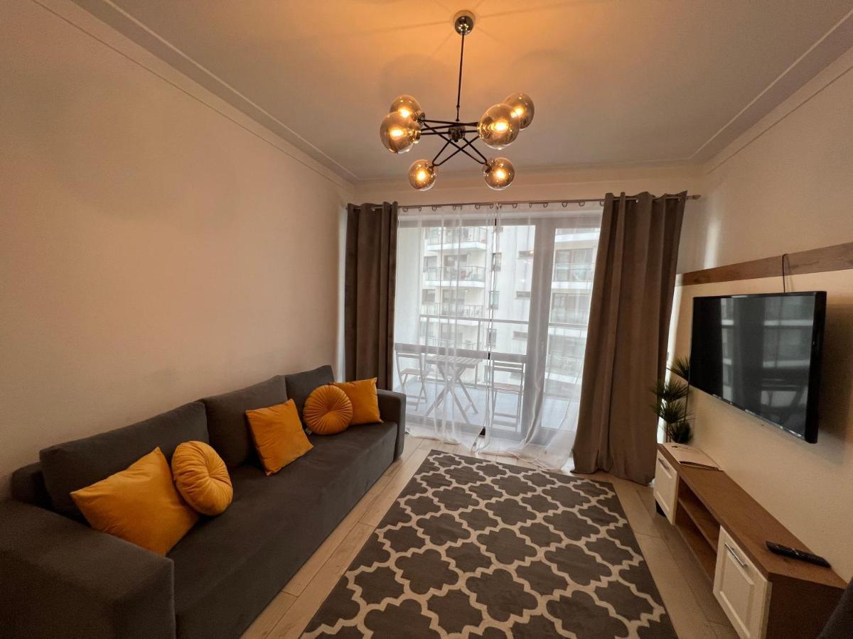 ורשה Wola Luxury Stay מראה חיצוני תמונה